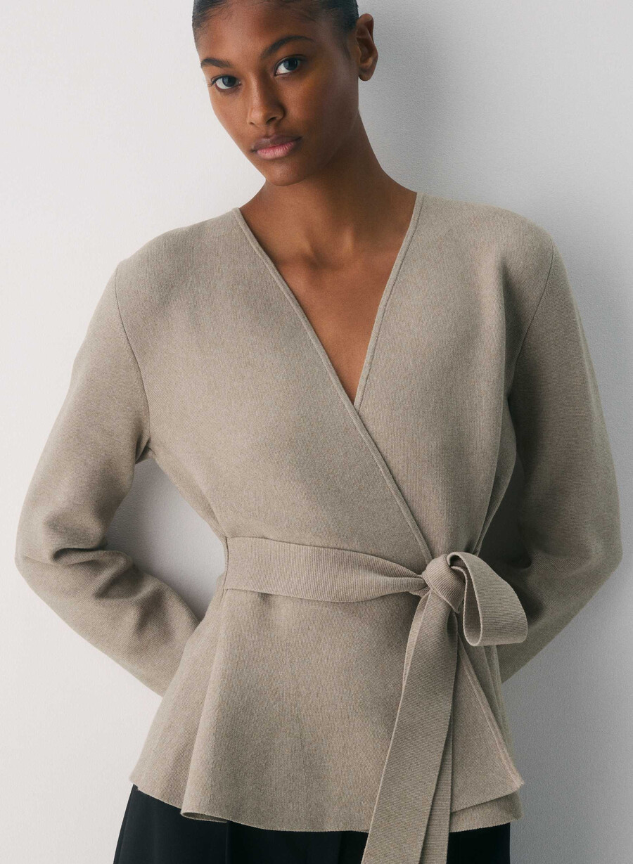 cardigan commuter - wonder yarn heather nomad taupe