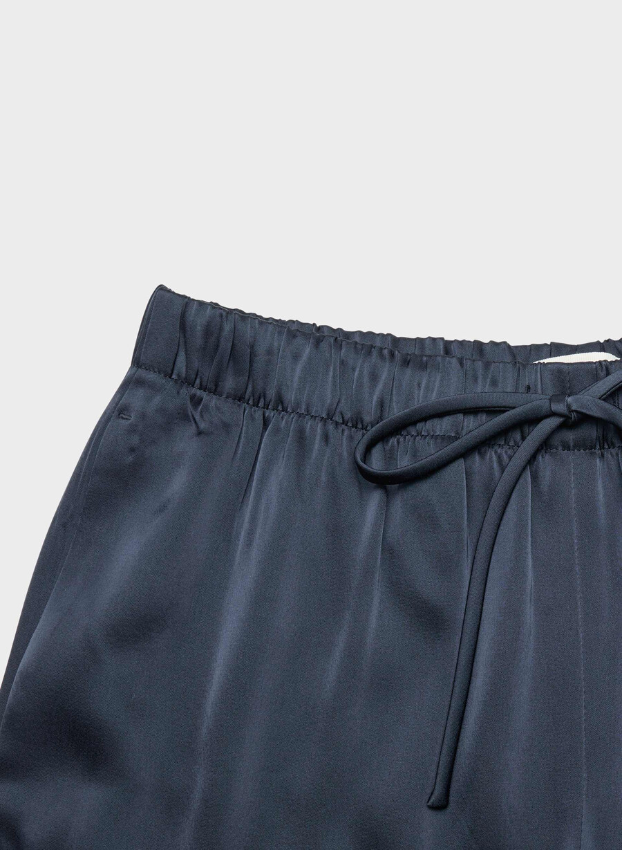 the lodge pant - satin admiral