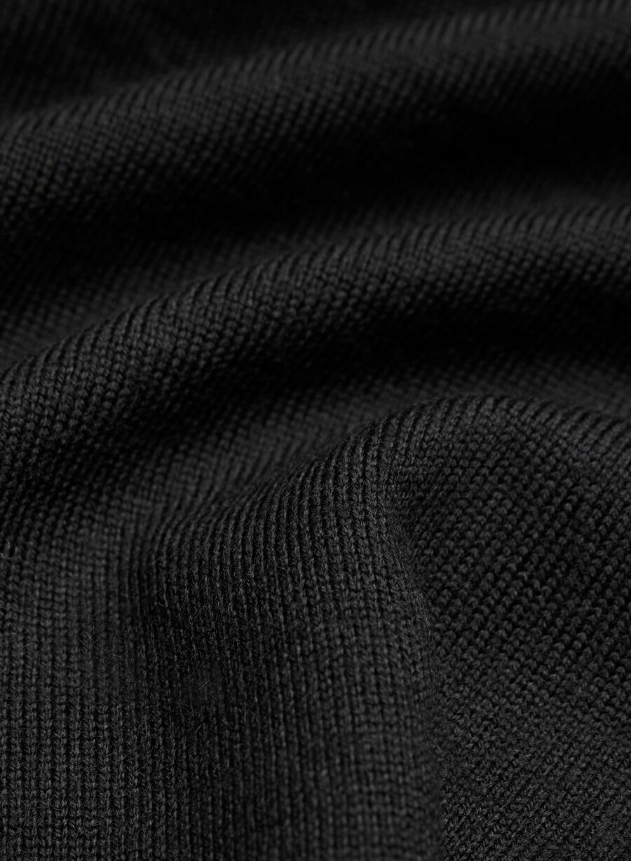 cardigan con scollo a v in lana merino nuda nero