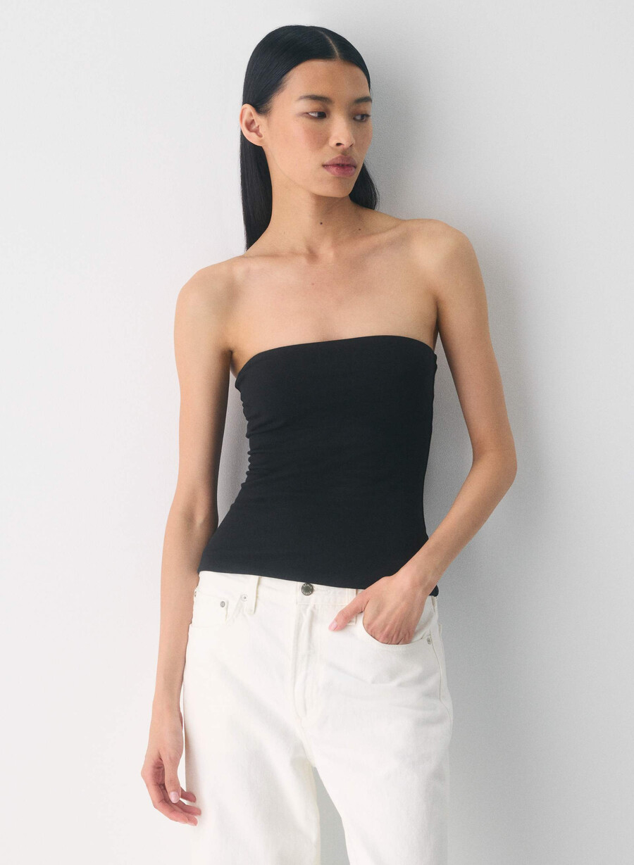 top tubino casual sagomato con fianchi alti nero