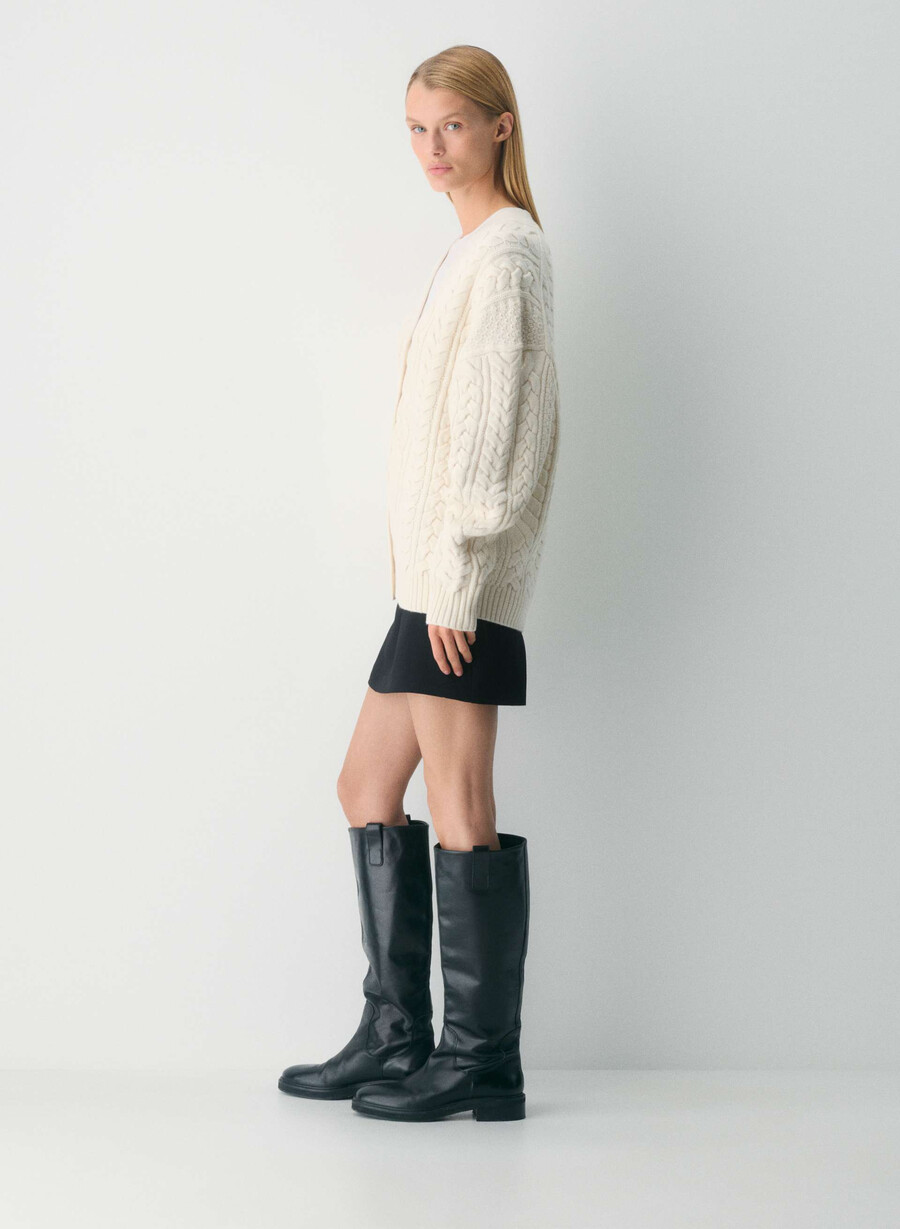 cardigan con scollo a v in lana merino heritage knit rich mocha brown