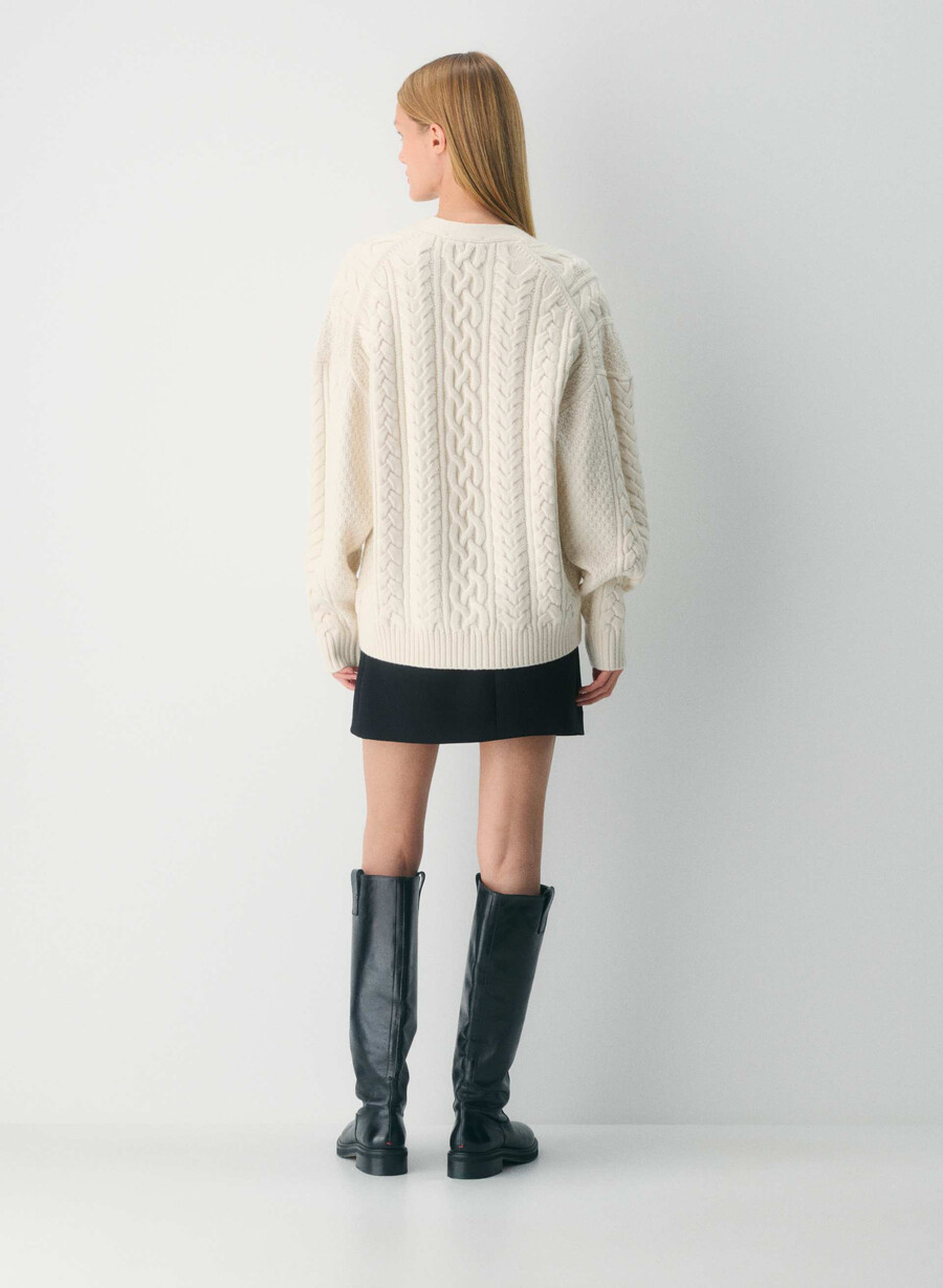 cardigan con scollo a v in lana merino heritage knit rich mocha brown