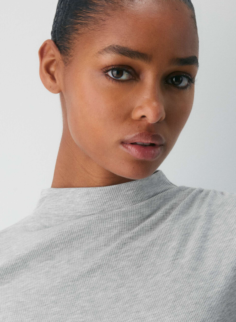 arpa mockneck heather chrome