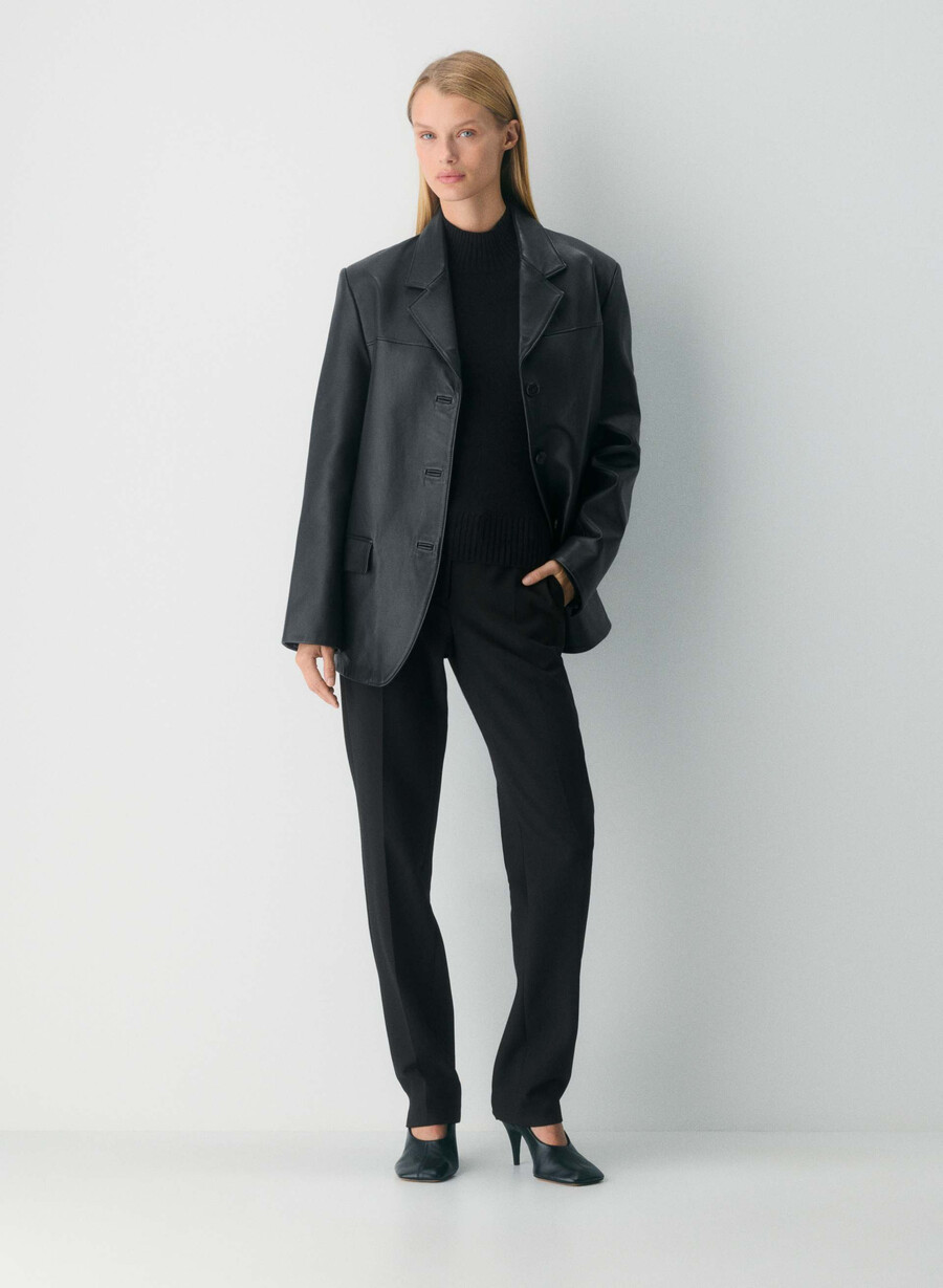 maglia a collo alto essential cashmere shrunken nero