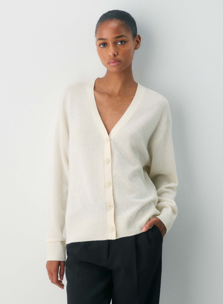 cardigan con scollo a v rilassato in cashmere e piume bianco sussurramento