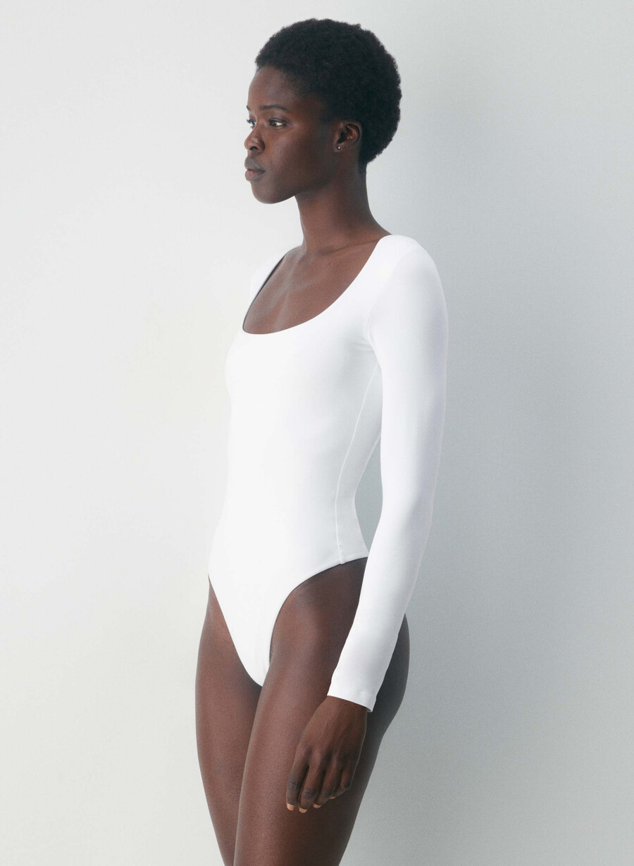 body original contour ember nero