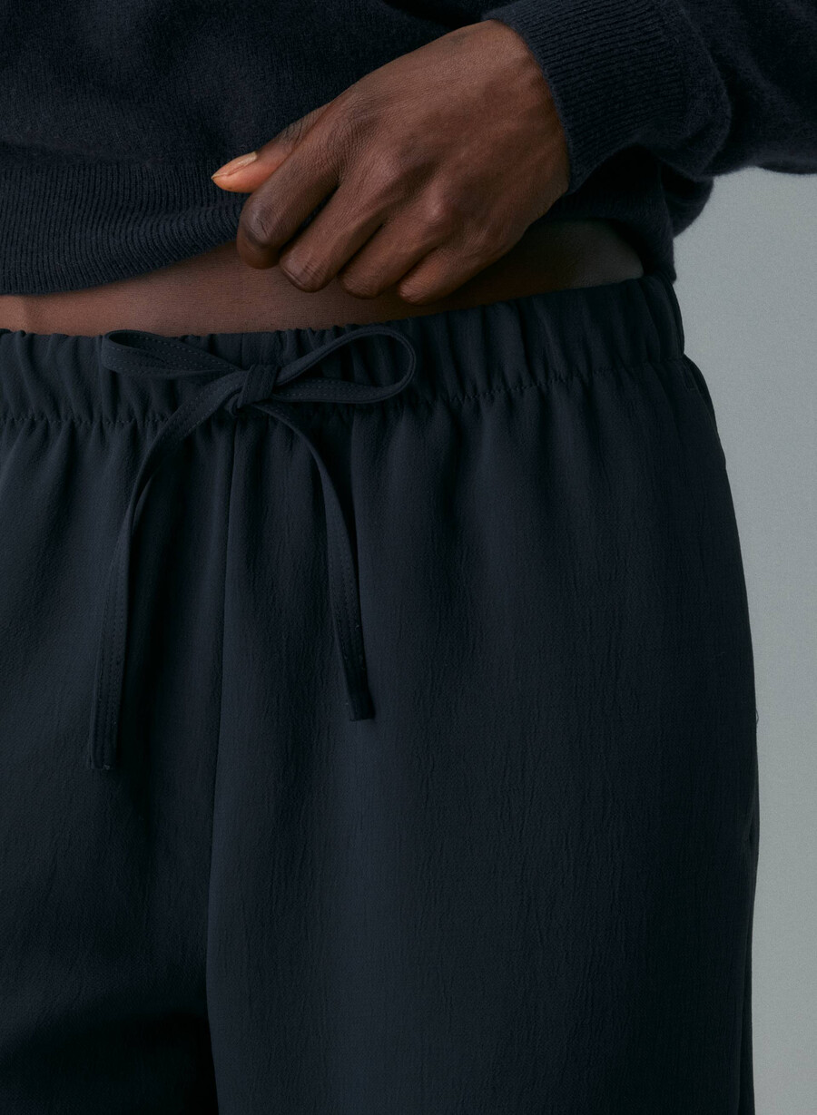 the lodge pant curve-fit - crepette light birch