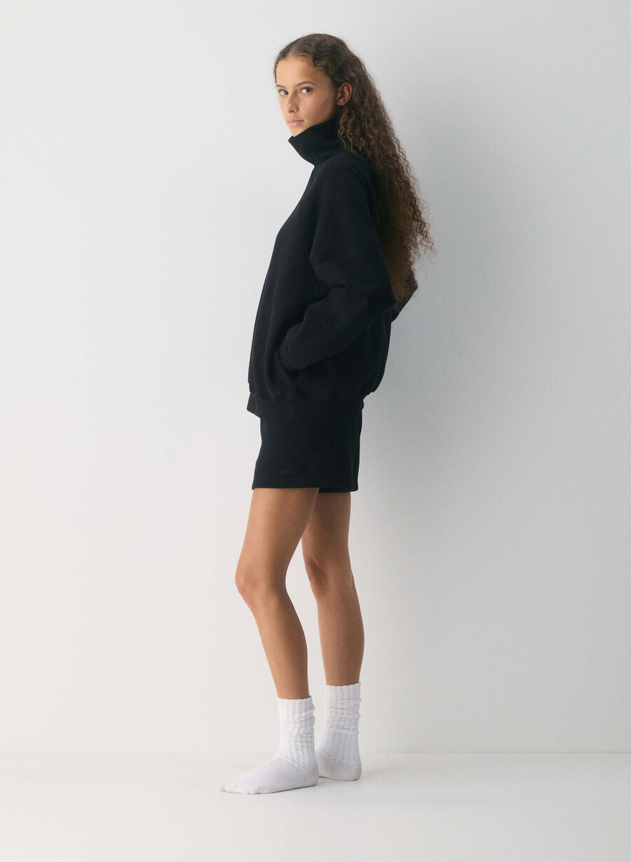 felpa con cappuccio cozy sweatfleece mega raglan collo a imbuto nero