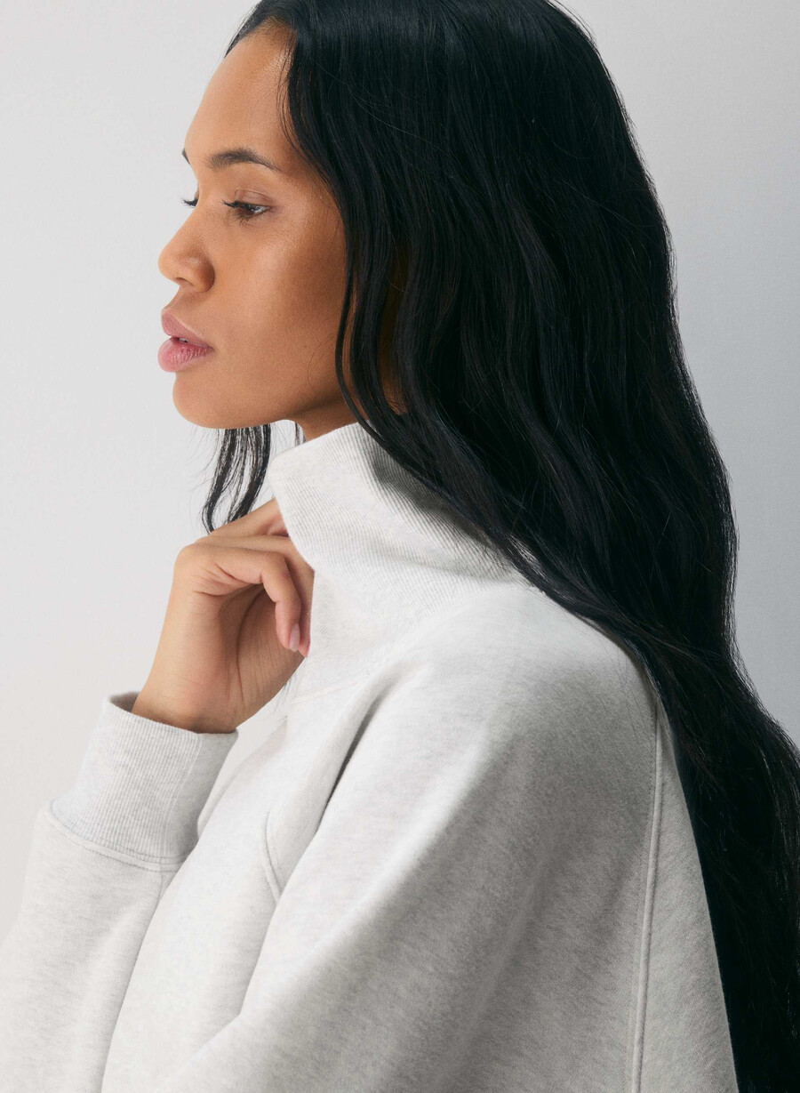 felpa con cappuccio cozy sweatfleece mega raglan collo a imbuto heather cloud white