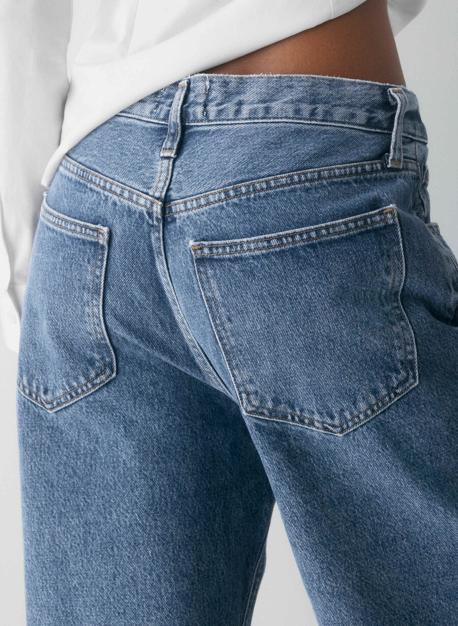 jeans larghi e a vita bassa agolde twist mito