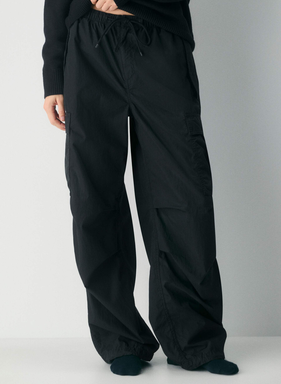 pantaloni paracadute yara neri