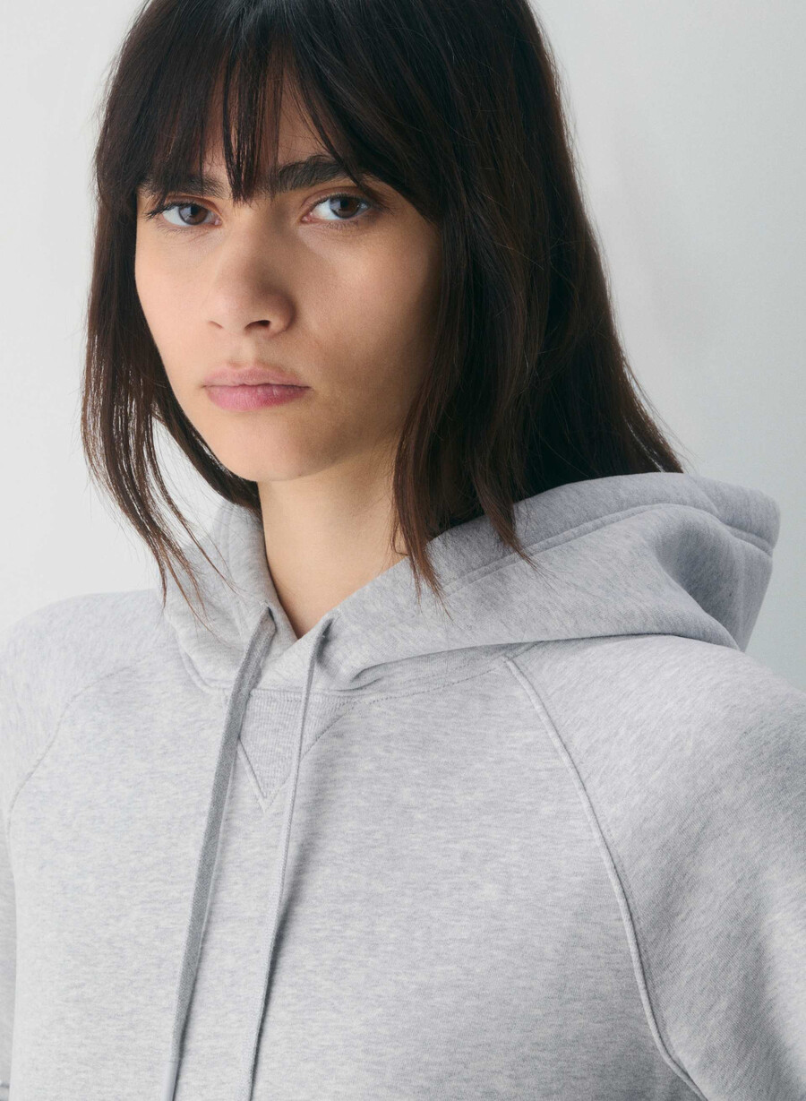 felpa con cappuccio raglan cozy sweatfleece heather chrome
