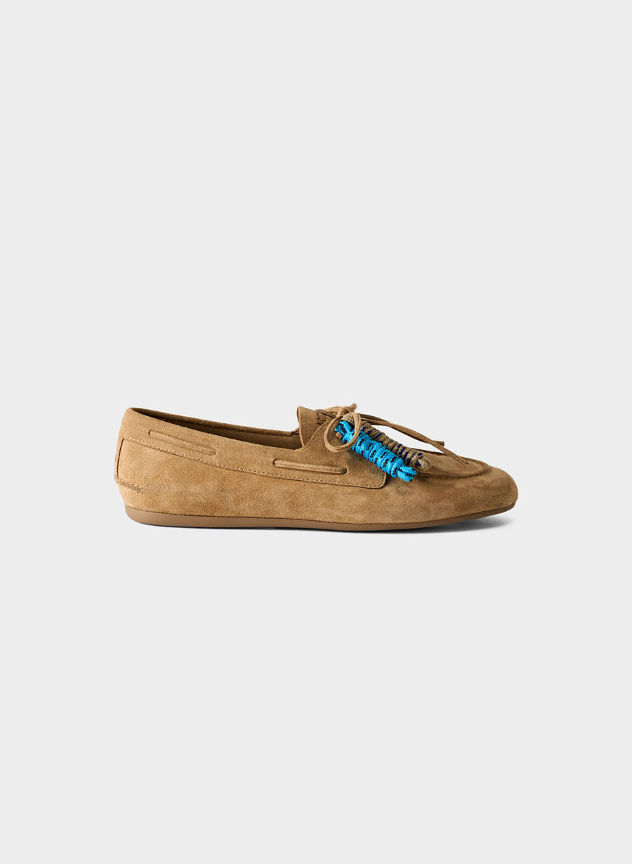 sperry x aritzia slim boat shoe - pelle scamosciata tan khaki