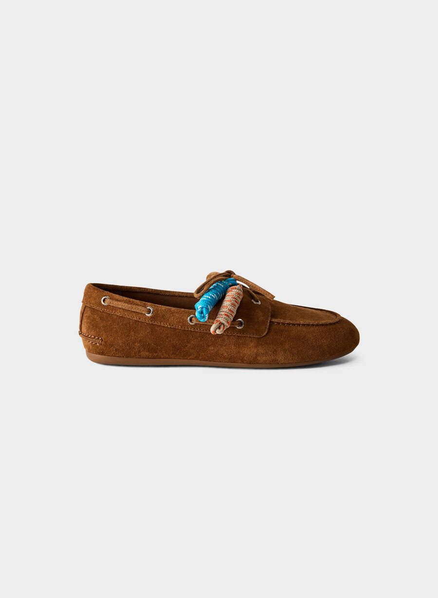 sperry x aritzia slim boat shoe - pelle scamosciata marrone cioccolato