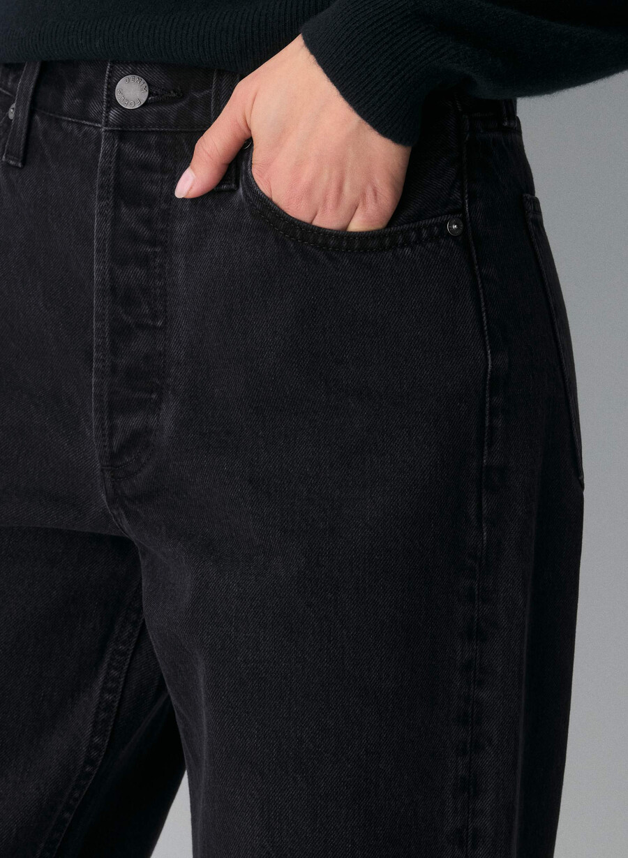denim forum jeans con risvolto a vita bassa vintage anni 90 eyeliner nero