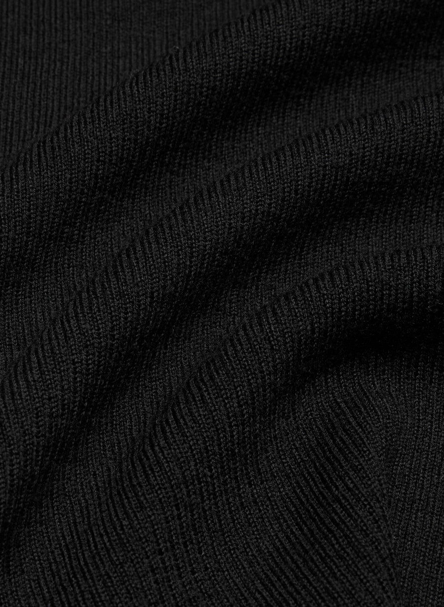 cardigan fieldstone in lana merino pregiata nero