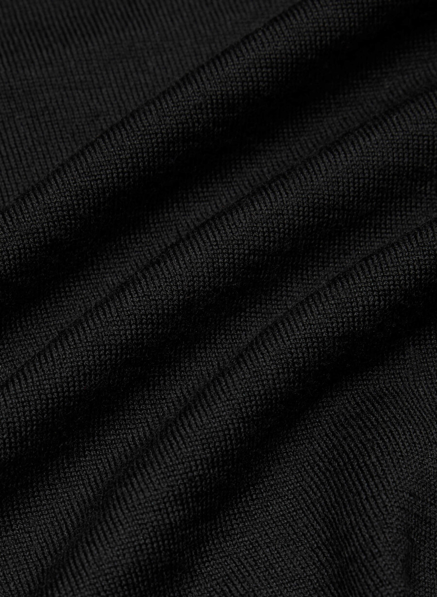 gilet in lana merino pregiata wedgewood nero
