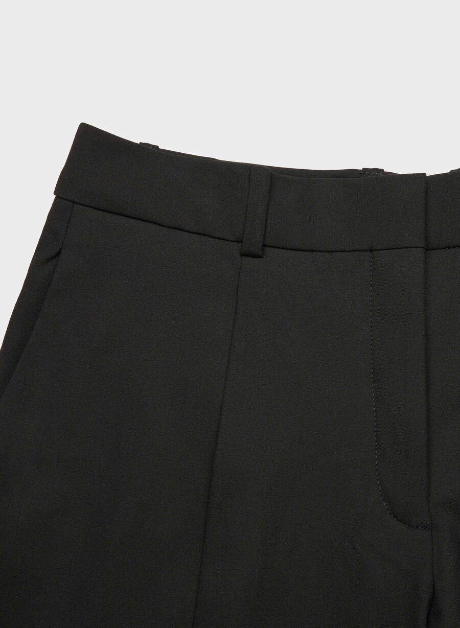 touchpoint short - ressential light nero