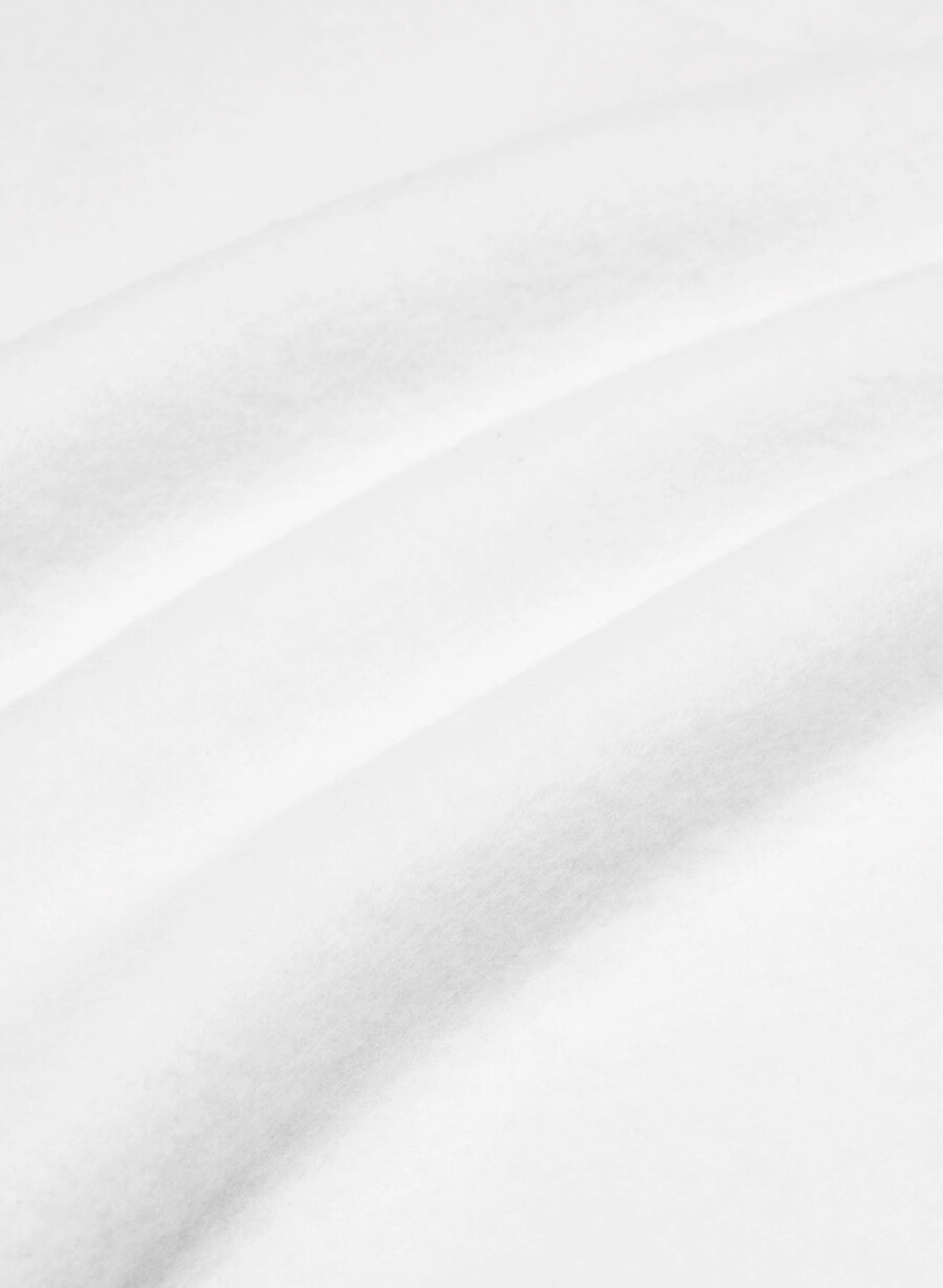 felpa con scollo a v in pile morbido e accogliente colore bianco nuvola melange
