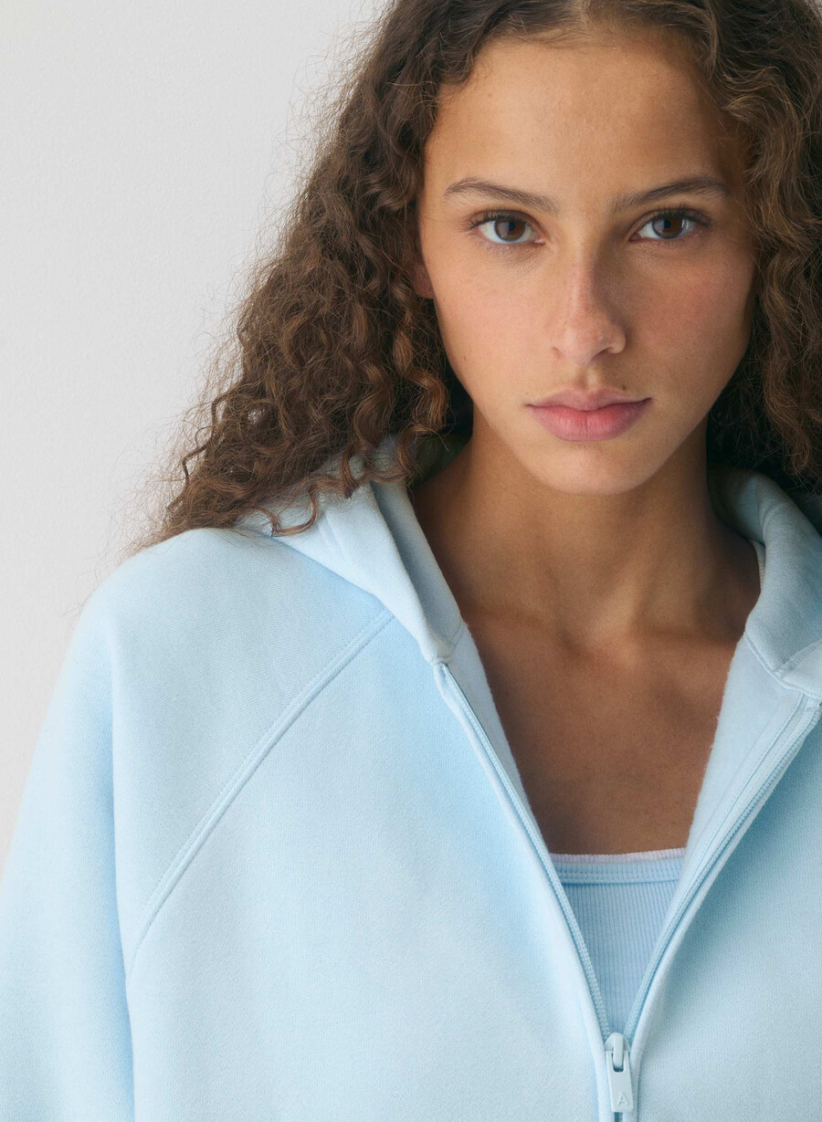 felpa con cappuccio e zip cozy sweatfleece mega raglan villa blue