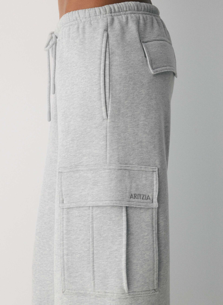 pantaloni da tuta cozy sweatfleece mega cargo flutter heather chrome