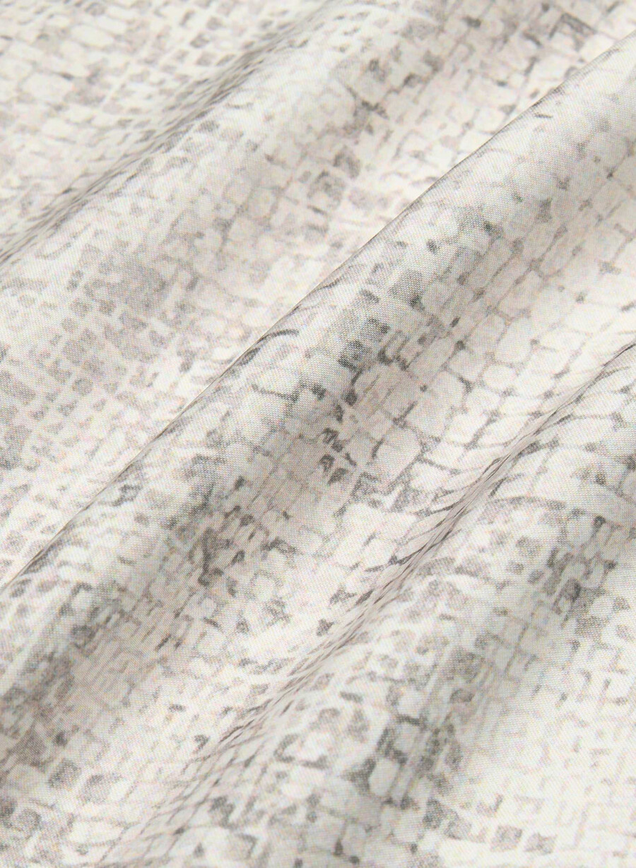 abito con scollo allamericana in raso audience betulla chiaratonale