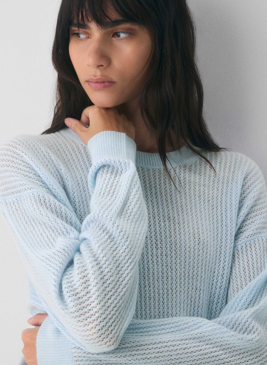 maglione in lana e cashmere a tema villa blue