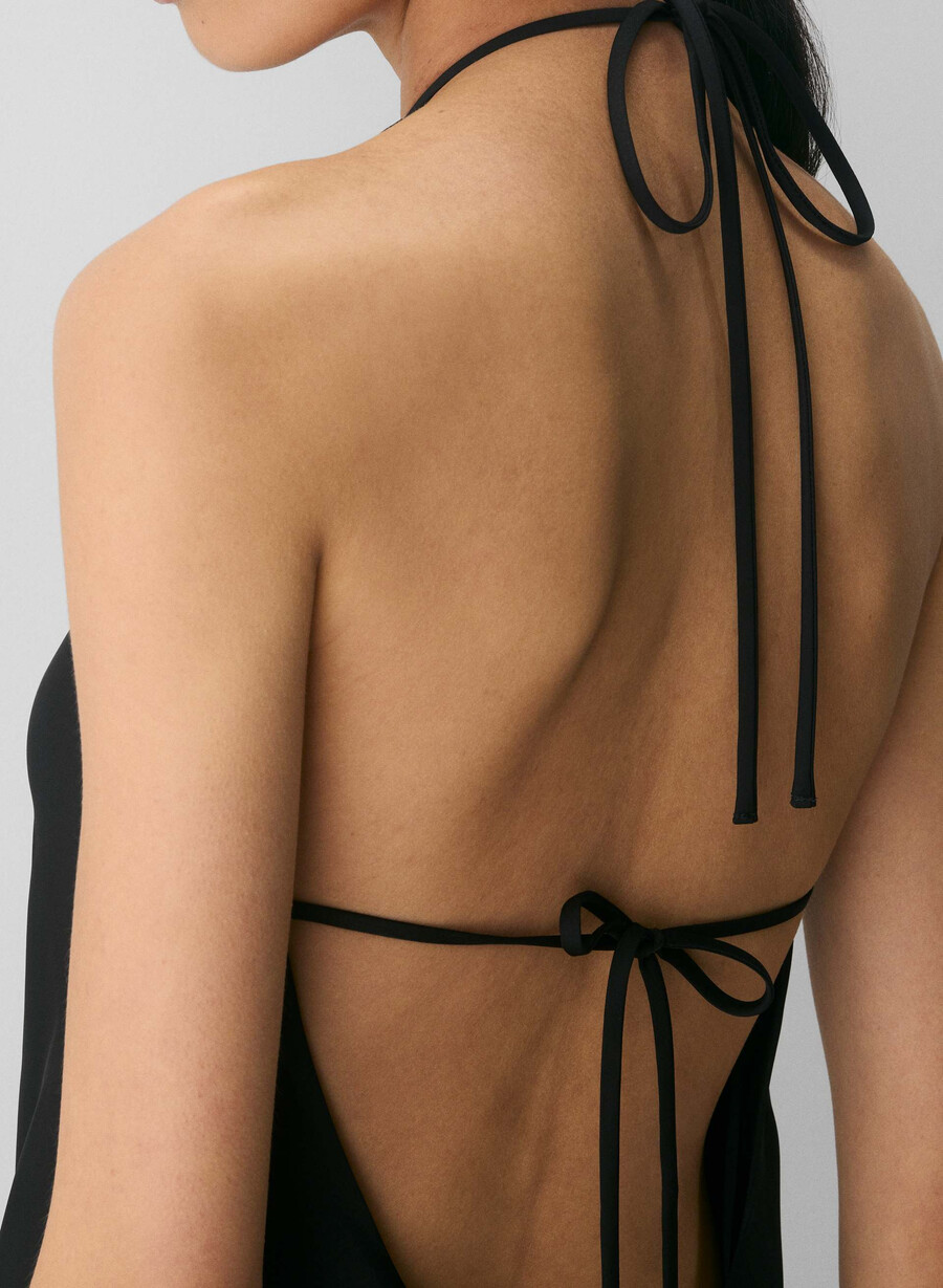 abito con scollo allamericana in raso euphoria nero