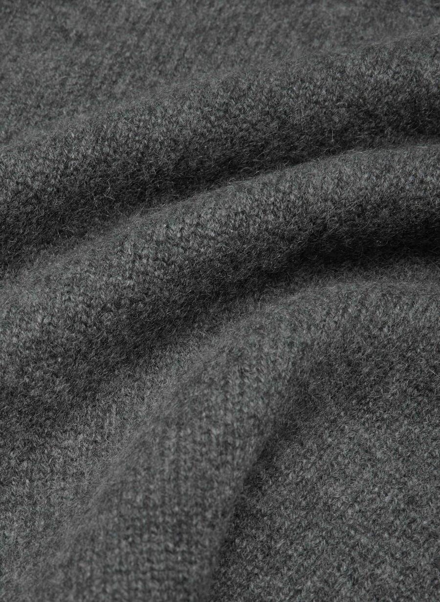 maglione polo oversize in morbido cashmere heather charcoal