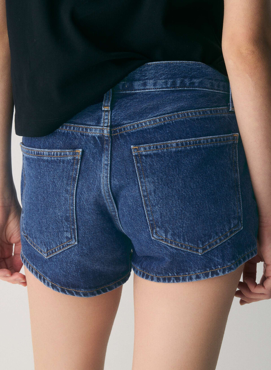 agolde low rise parker jean short enamour