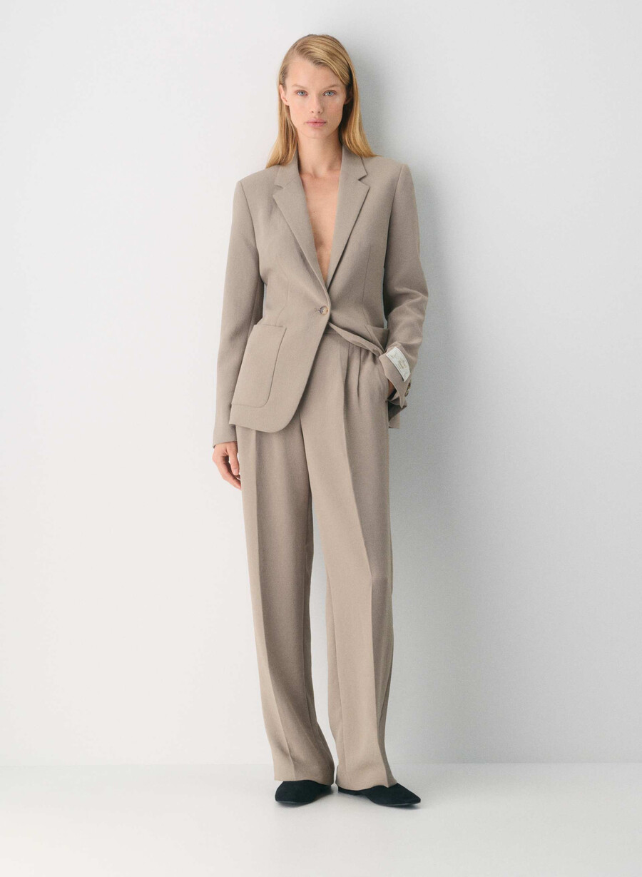 the effortless pant - crepette nomad taupe