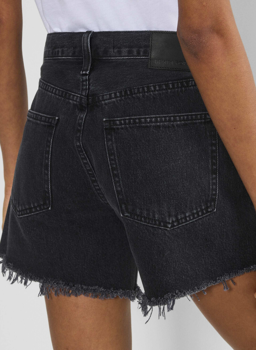 denim forum the ex boyfriend short a metà coscia eyeliner nero