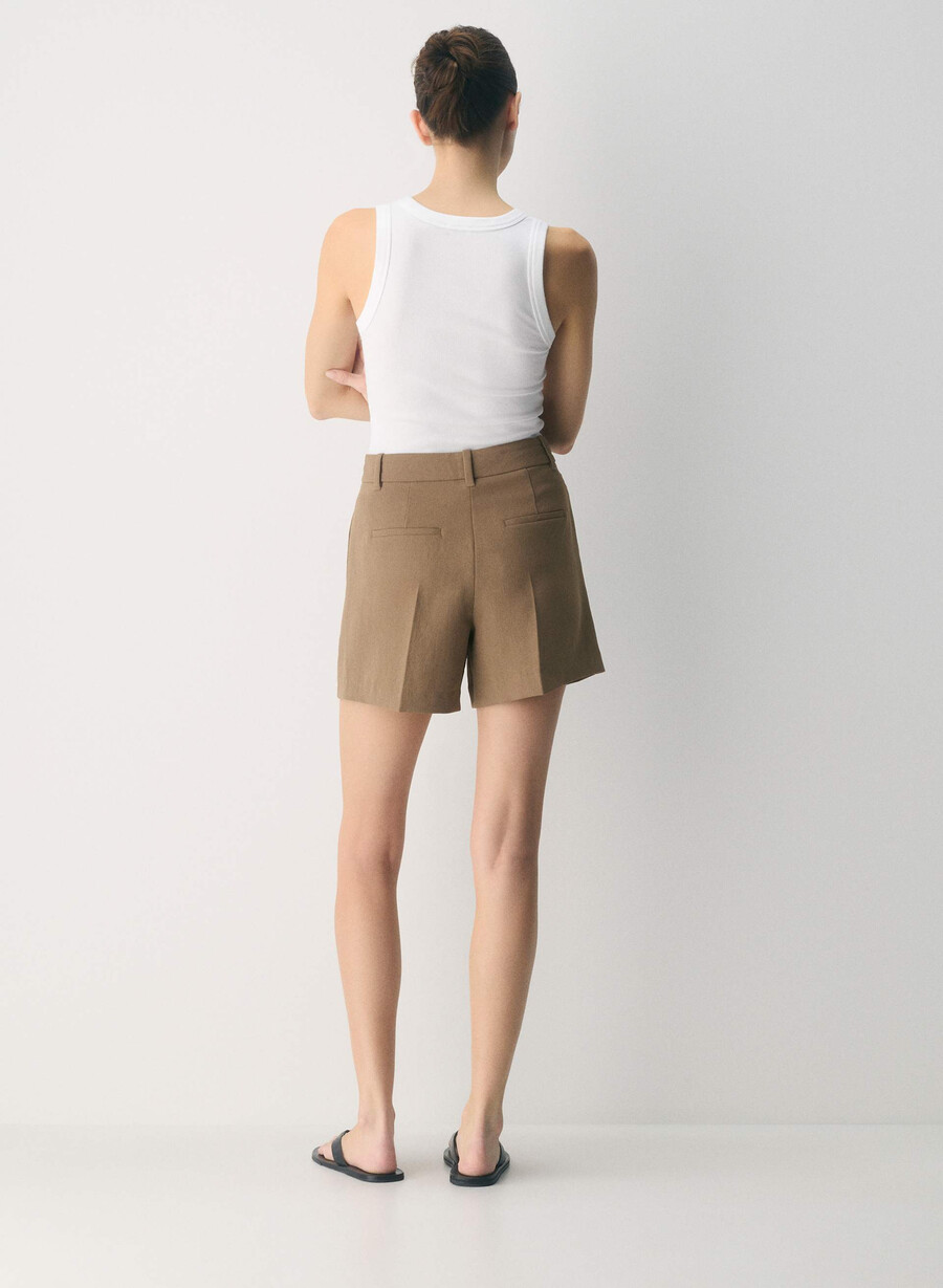 the effortless short mid-thigh - crepette folio brown