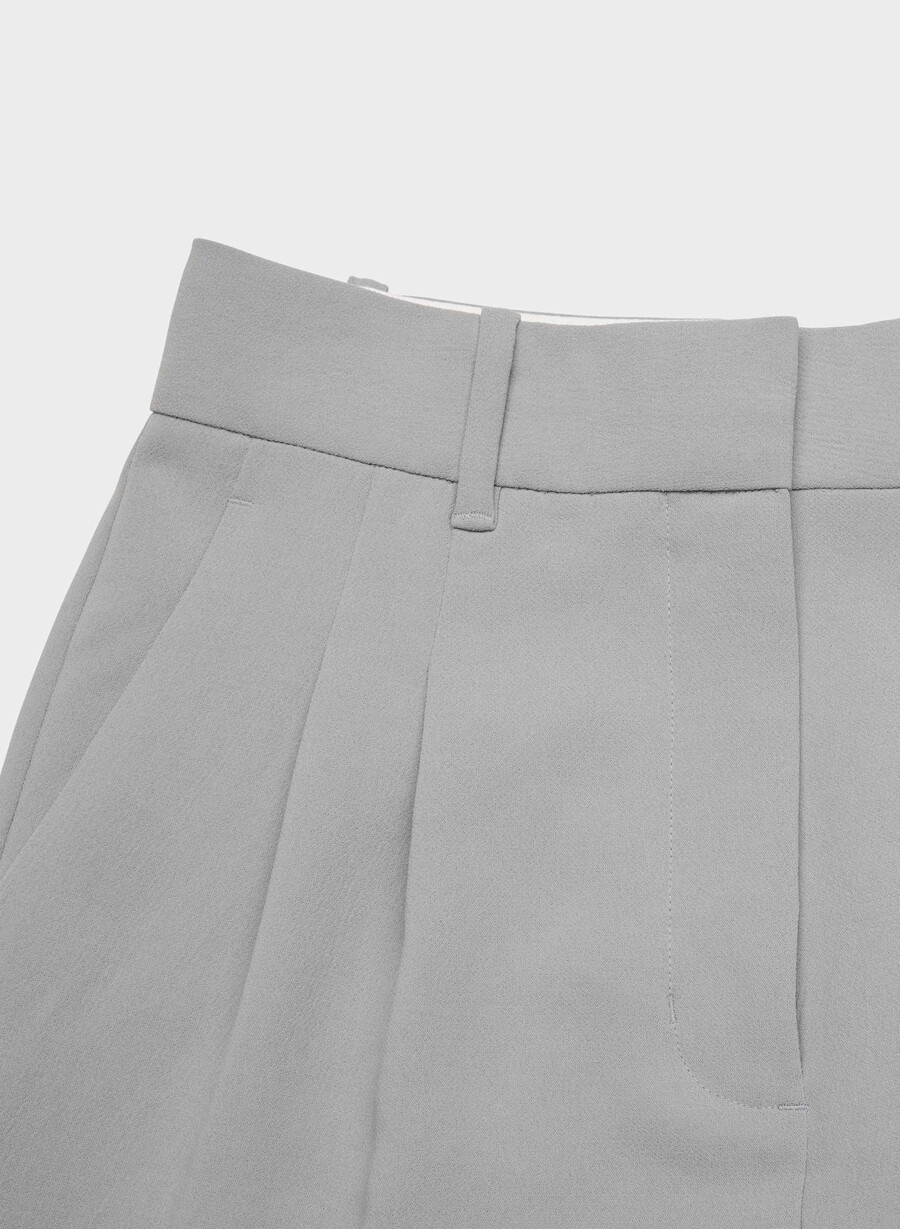 the effortless pant cropped - crepette riverstone grey