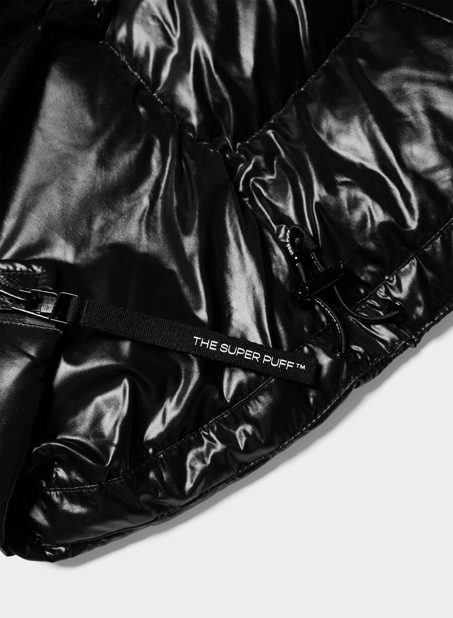 supersnug puff long - nero lucido