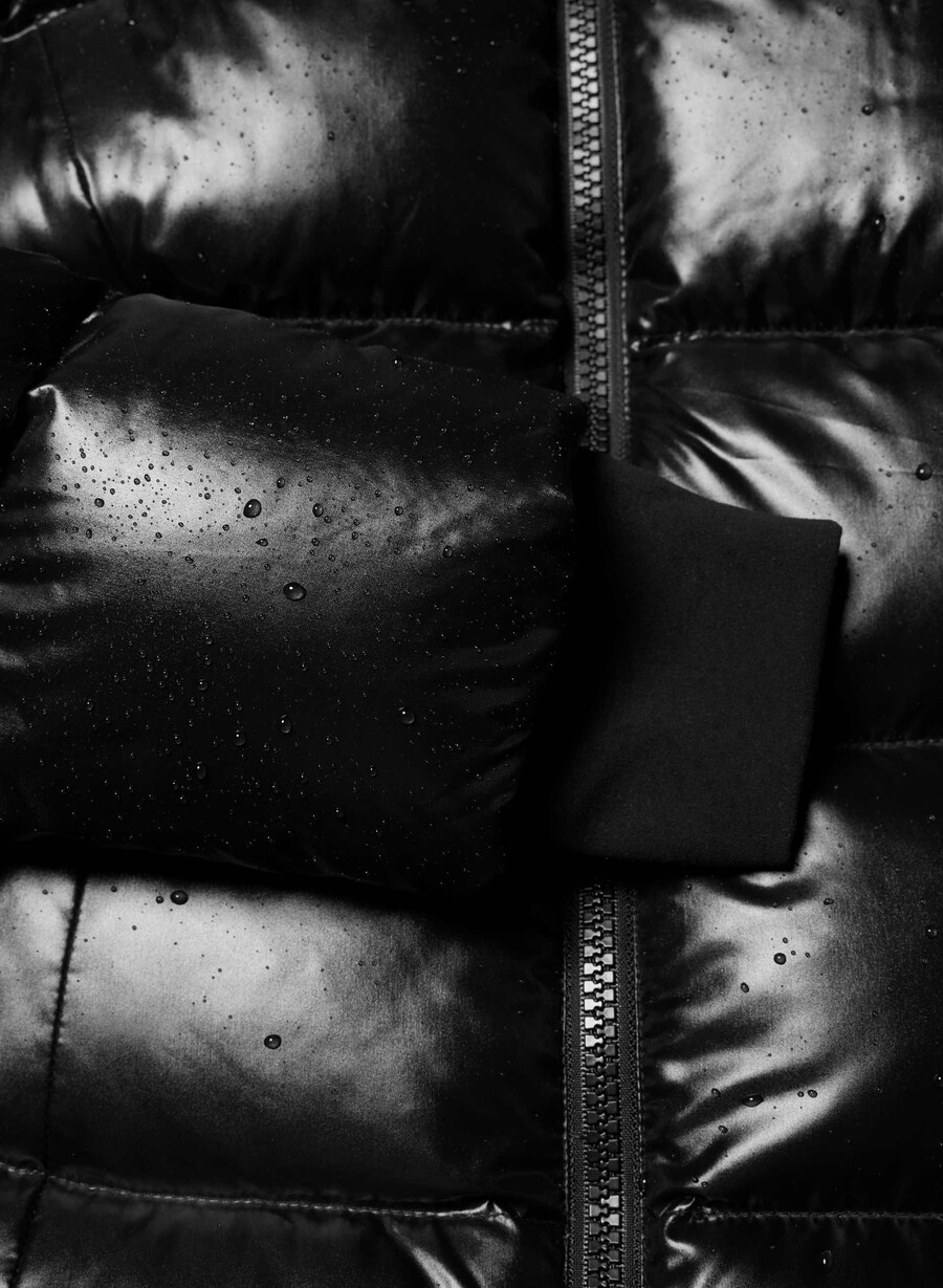 supersnug puff long - nero lucido
