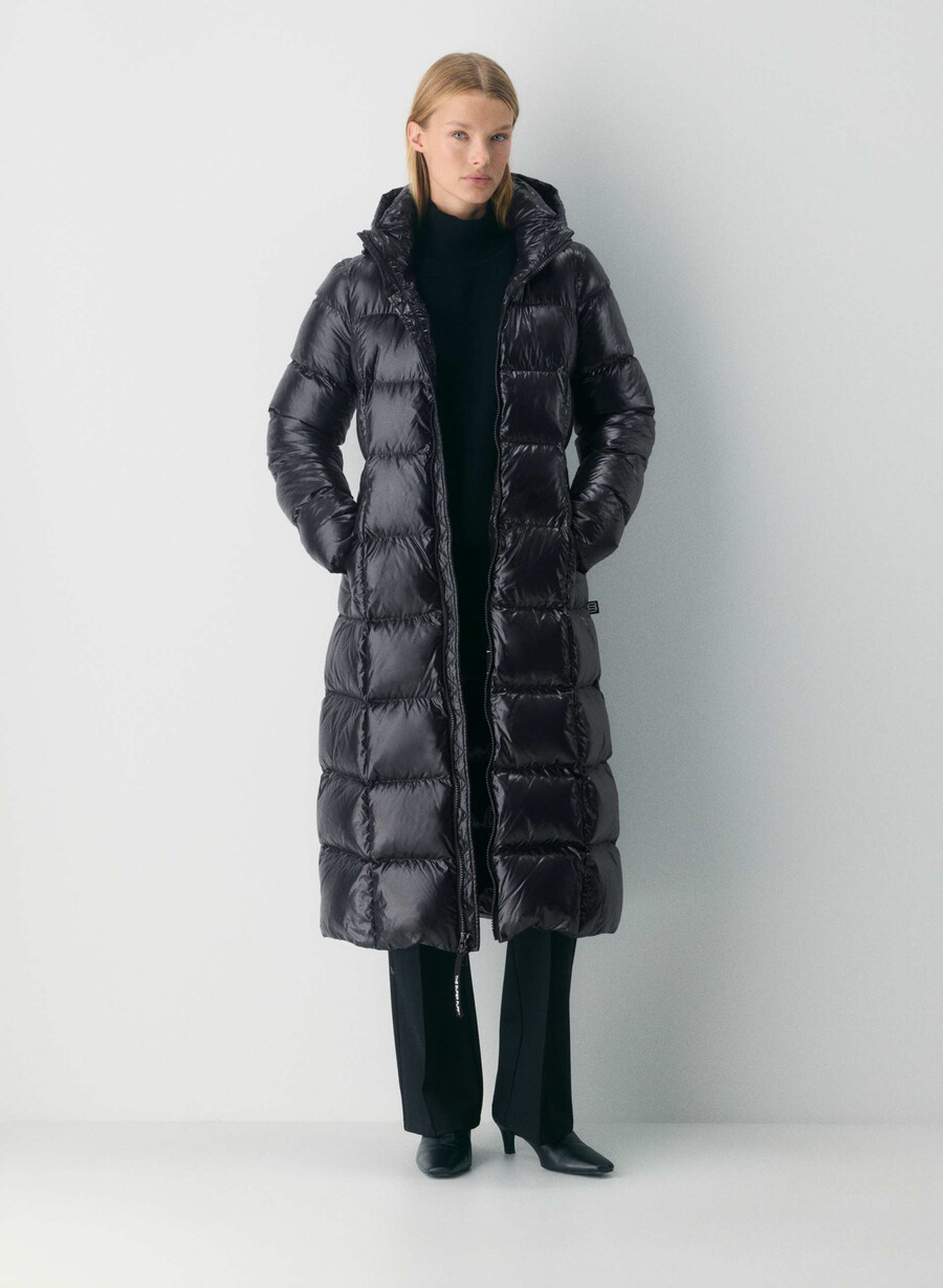 supersnug puff long - nero lucido