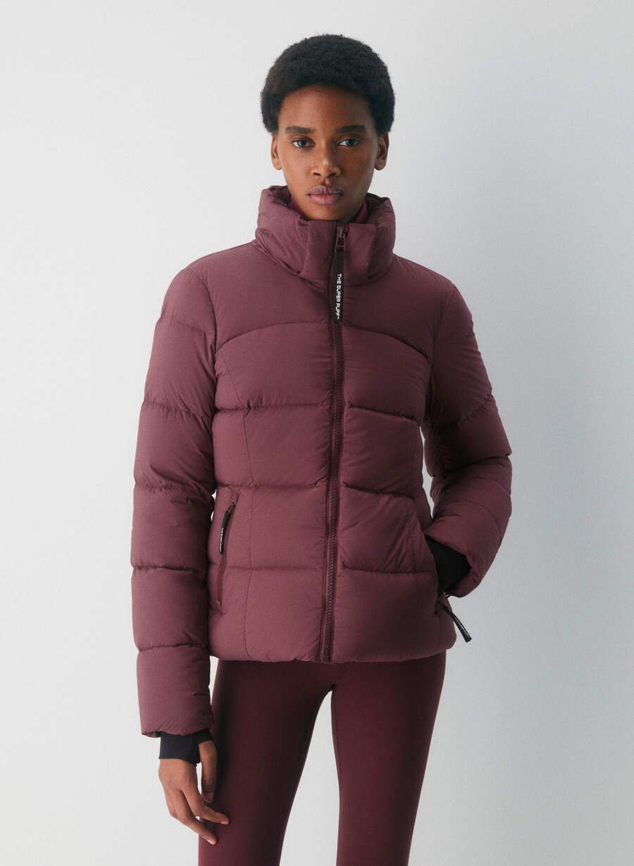 the supersnug puff - climatte spiced burgundy