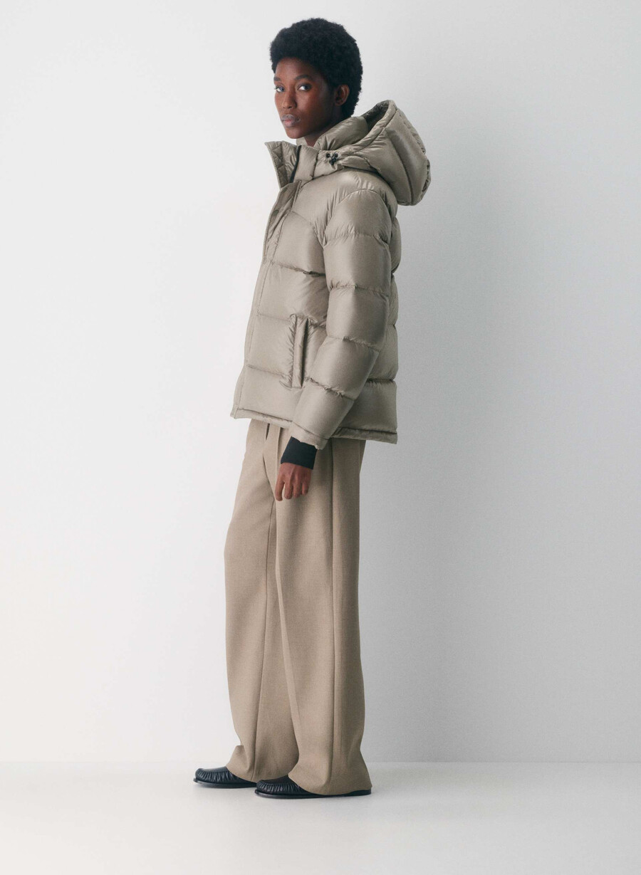 the super puff hi-gloss modern taupe