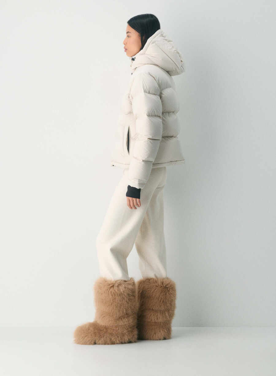 the super puff shorty - climatte matte pearl