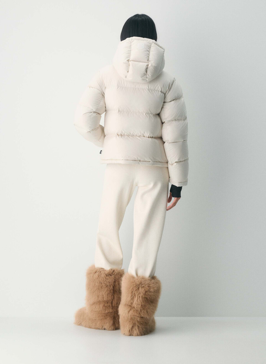 the super puff shorty - climatte matte pearl
