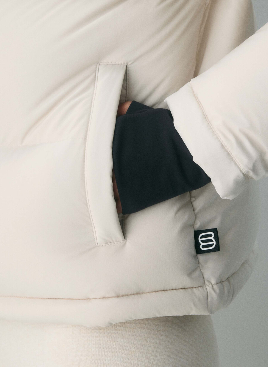 the super puff shorty - climatte matte pearl