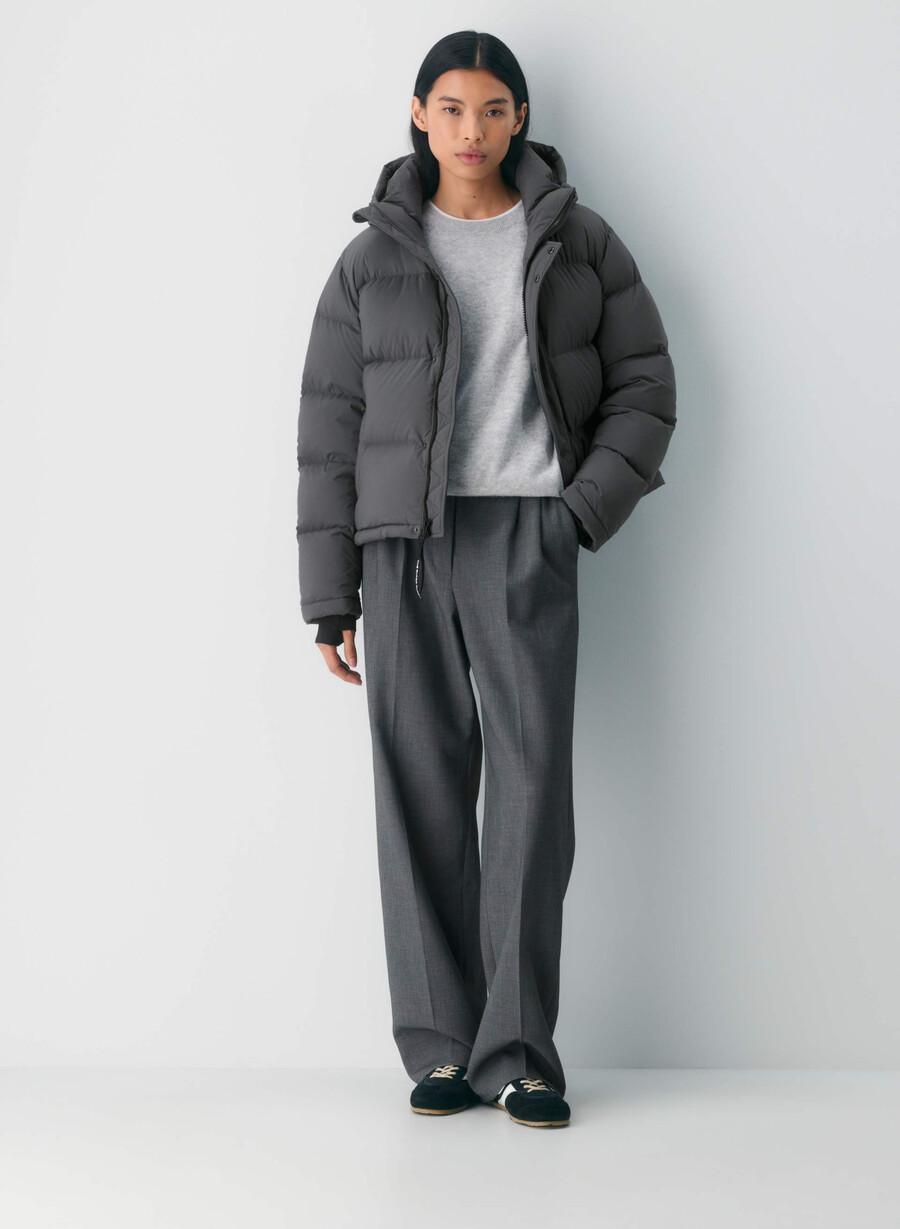 the super puff shorty - climatte grigio carbone