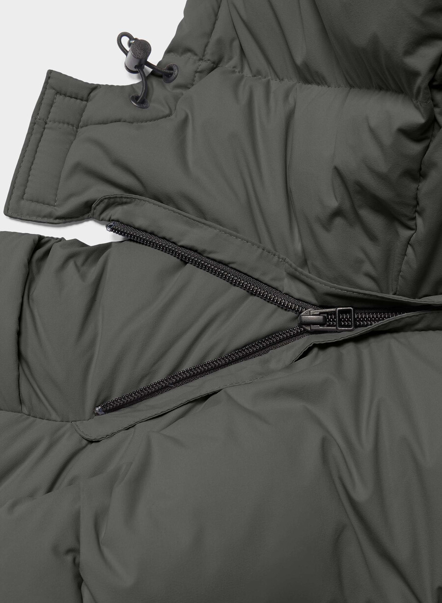 the super puff shorty - climatte grigio carbone