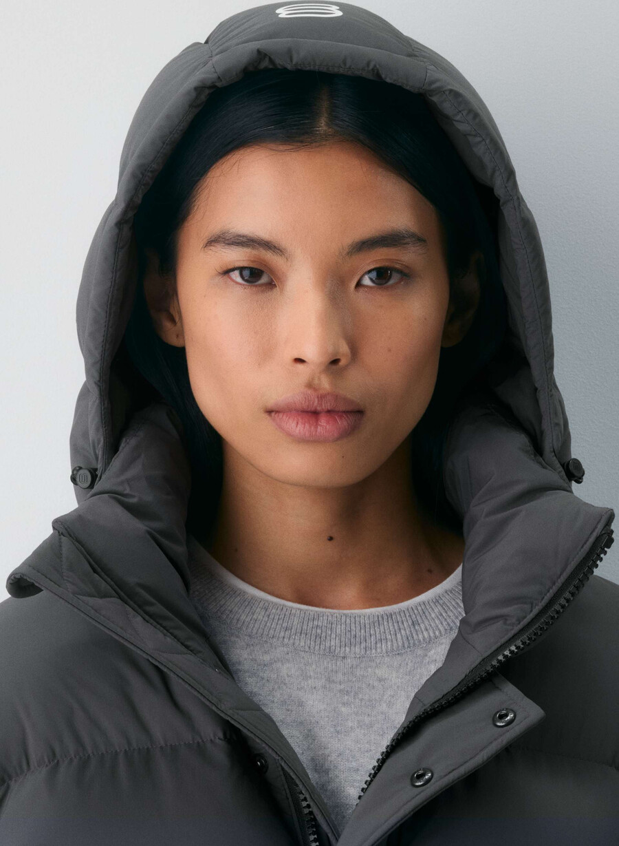 the super puff shorty - climatte grigio carbone