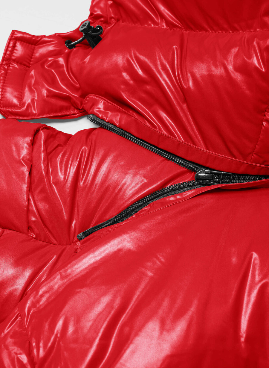 the super puff shorty - rosso prosperitÀ lucido