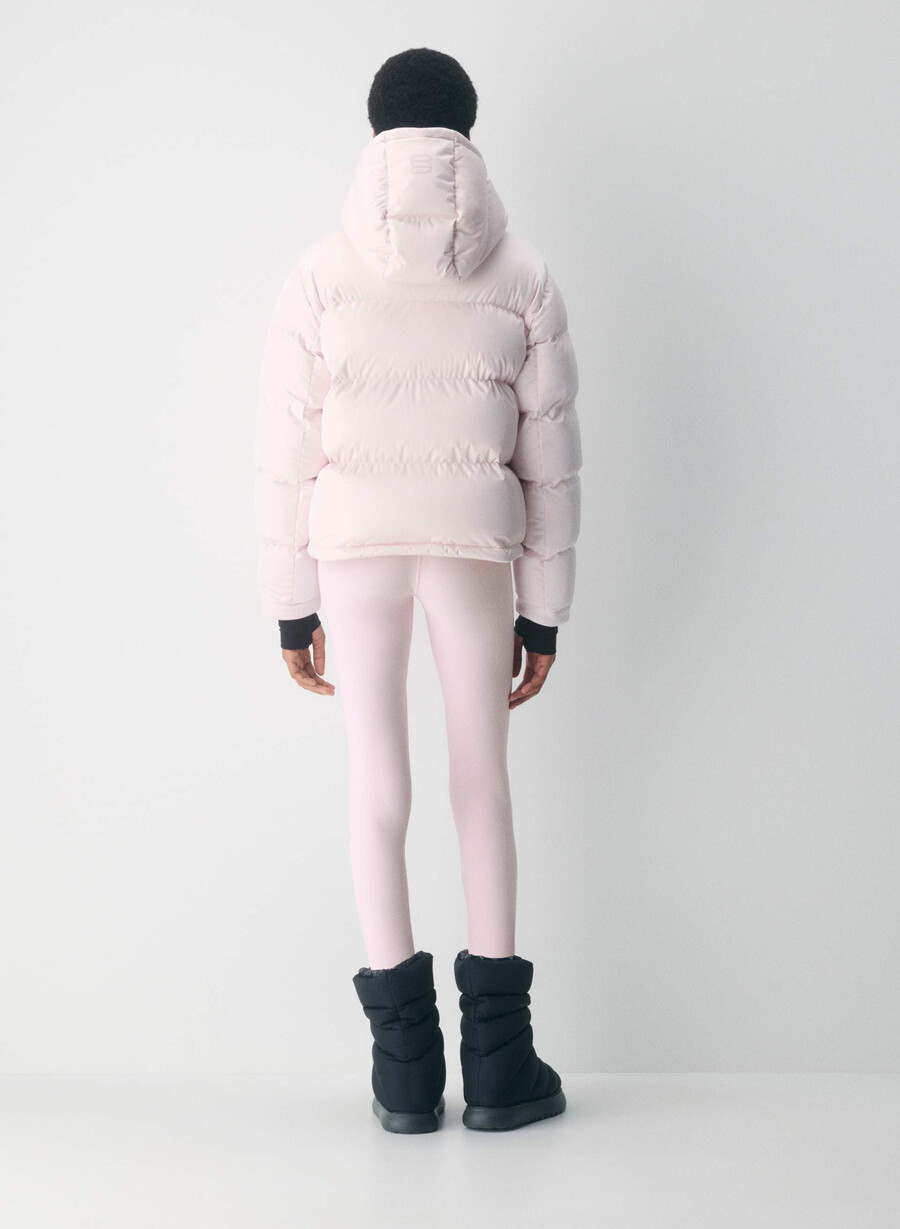 the super puff shorty - liquid shine mochi pink