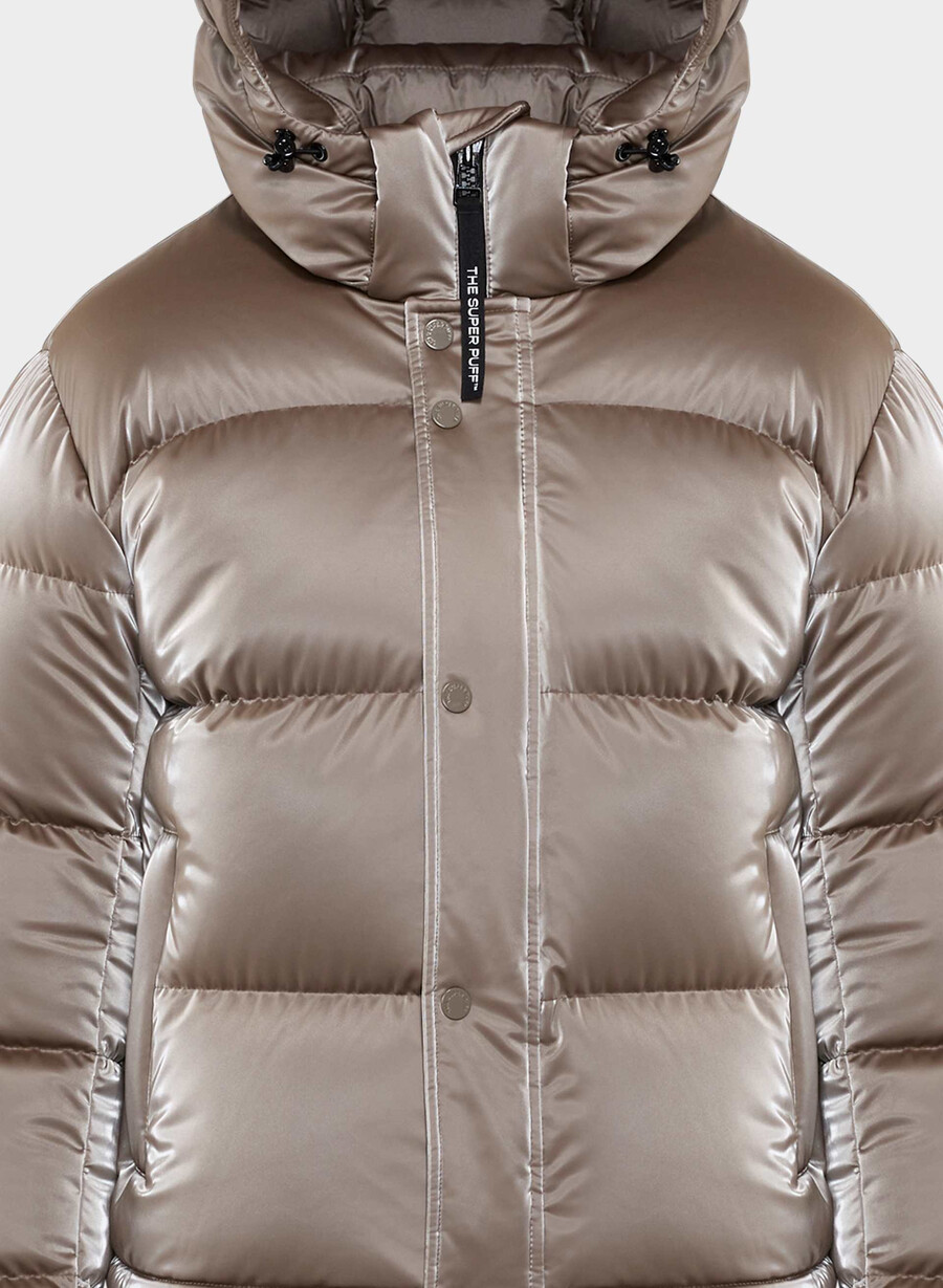 the super puff shorty - liquid shine taupe moderno