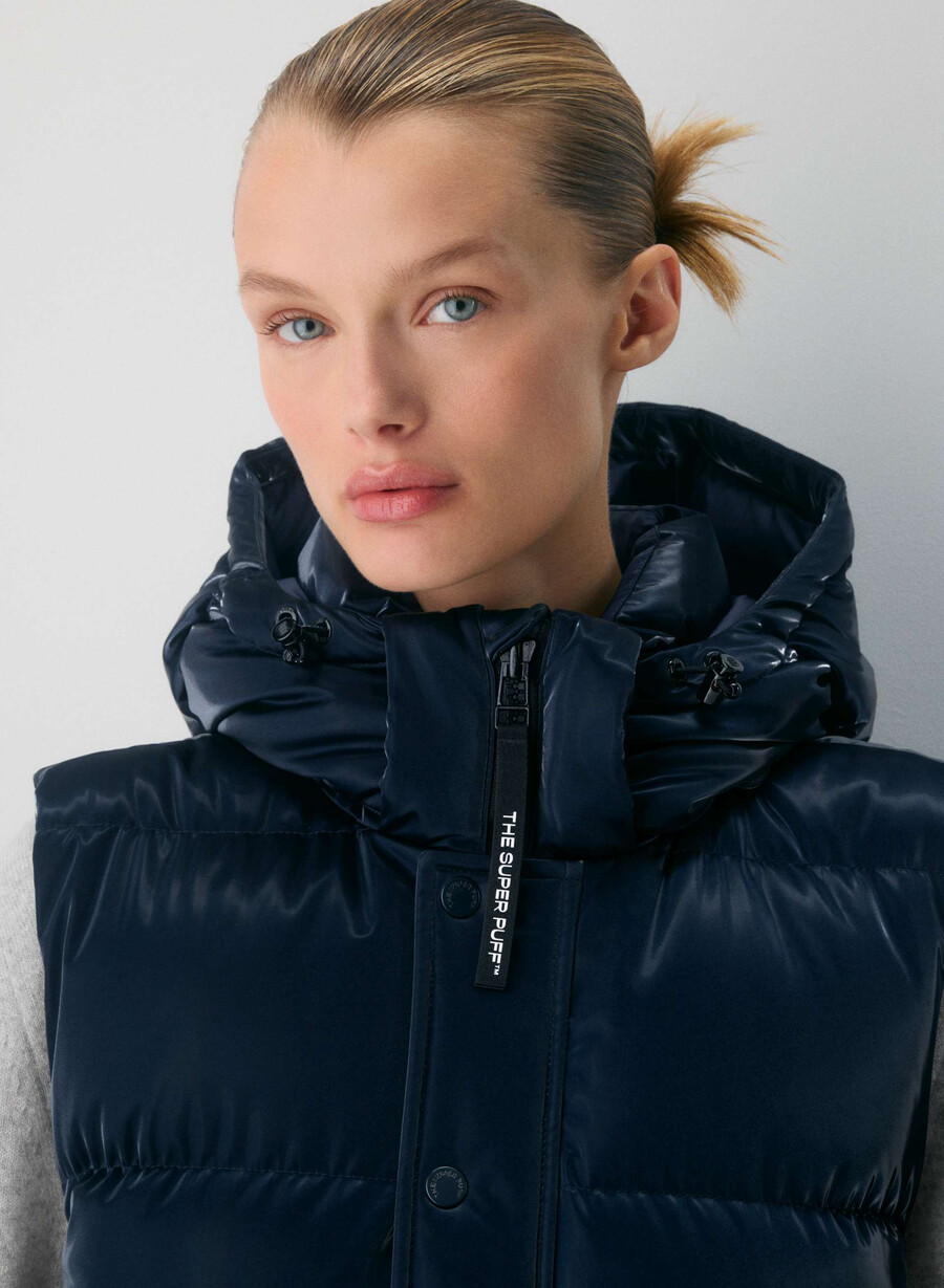 the super puff vest - liquid shine admiral