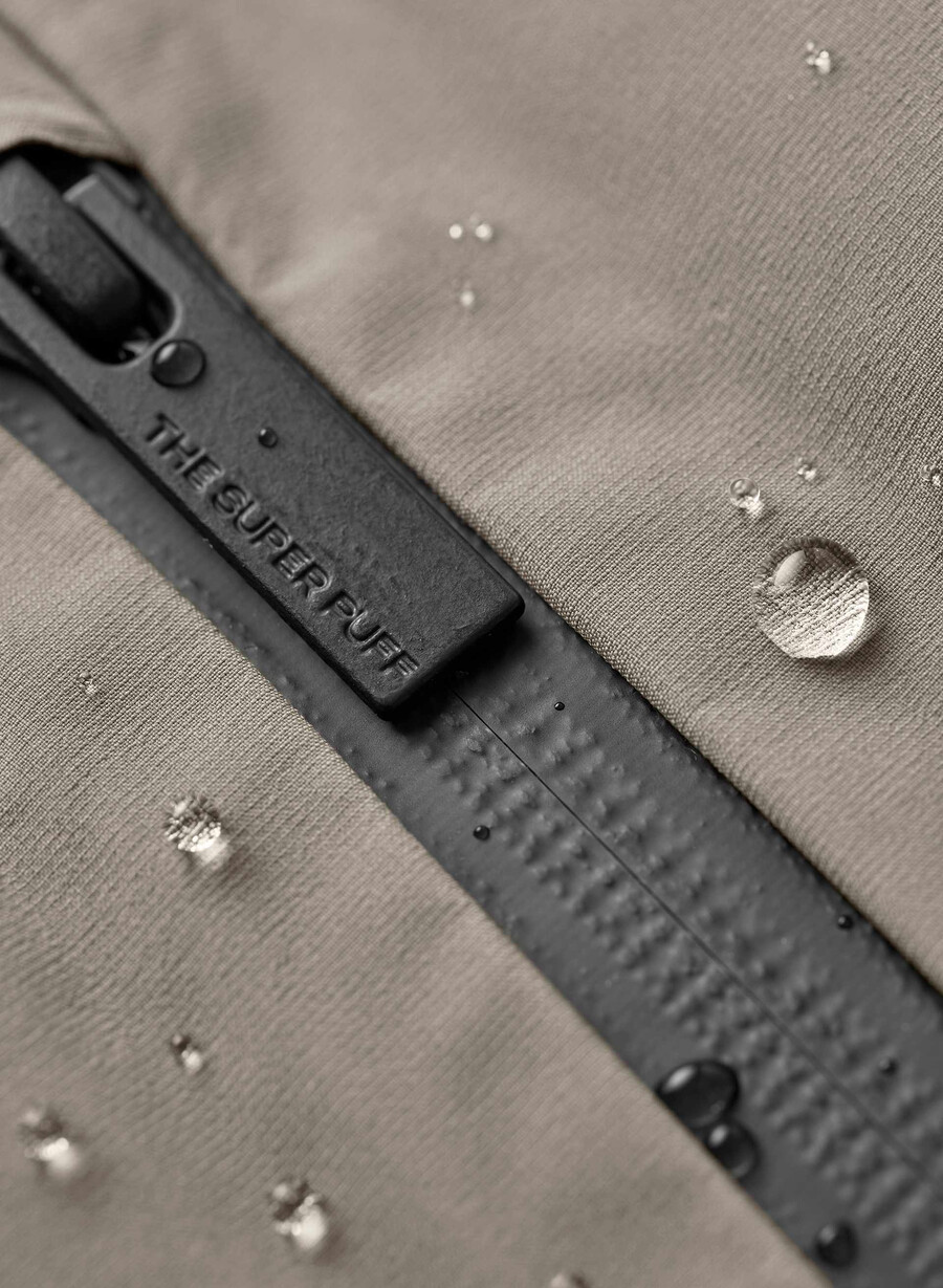 the super puff₂o - rainstop taupe moderno